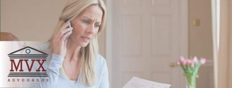 Santander indenizará mulher por cobrança indevida