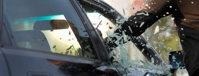 Carro furtado em estacionamento comercial-for-danificado-no-estacionamento-1 Carro furtado em estacionamento comercial