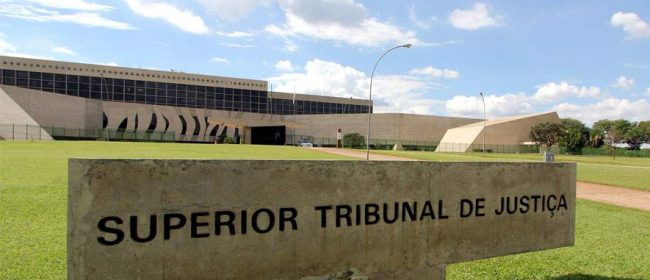 Adicional de 25% do valor da aposentadoria